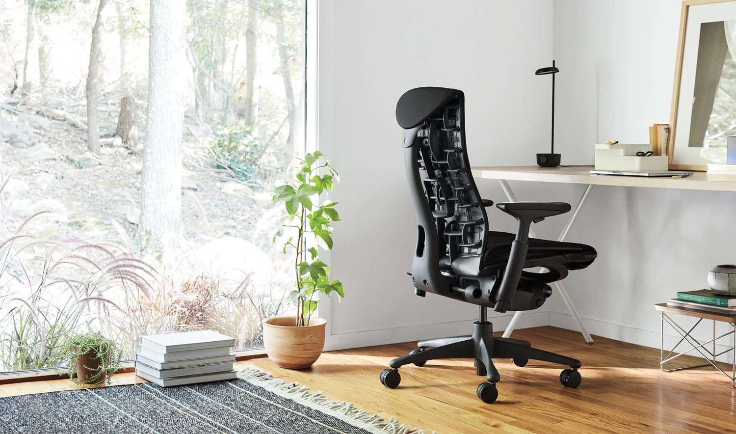 Herman-Miller_Embody_Graphite.webp